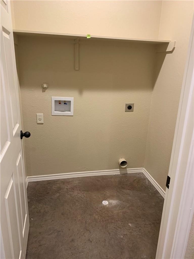 379 Joanne Loop - Photo 34