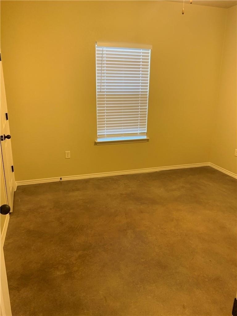 379 Joanne Loop - Photo 23