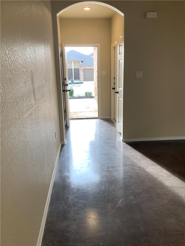 379 Joanne Loop - Photo 8