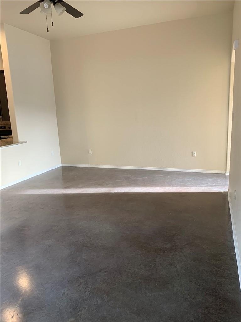 379 Joanne Loop - Photo 10