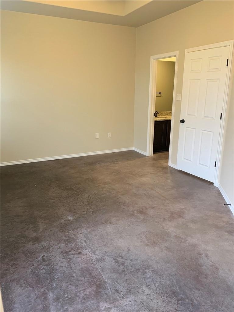 379 Joanne Loop - Photo 27