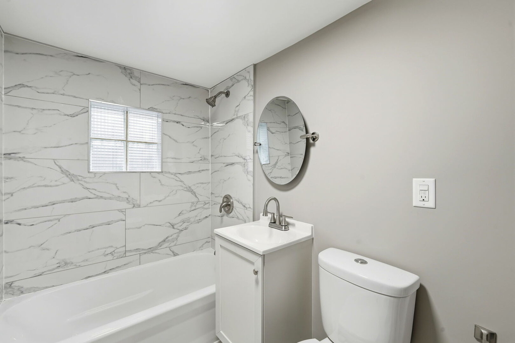 1217 N Harding Avenue - Photo 8