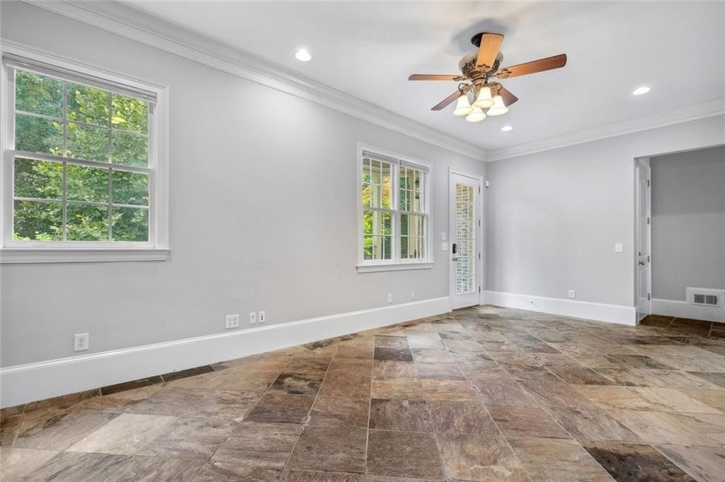 11140 W Road - Photo 20