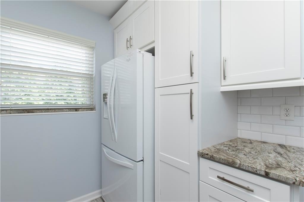 3660 Peachtree Road Ne - Photo 2