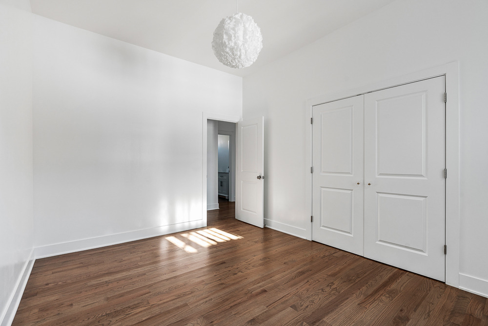 3655 S Indiana Avenue - Photo 10