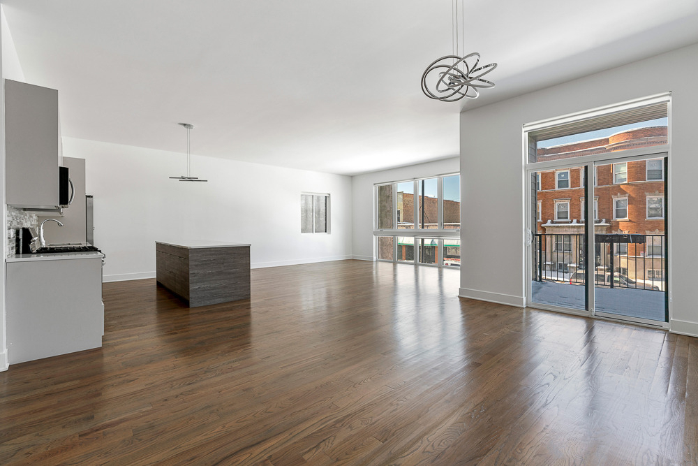 3655 S Indiana Avenue - Photo 5