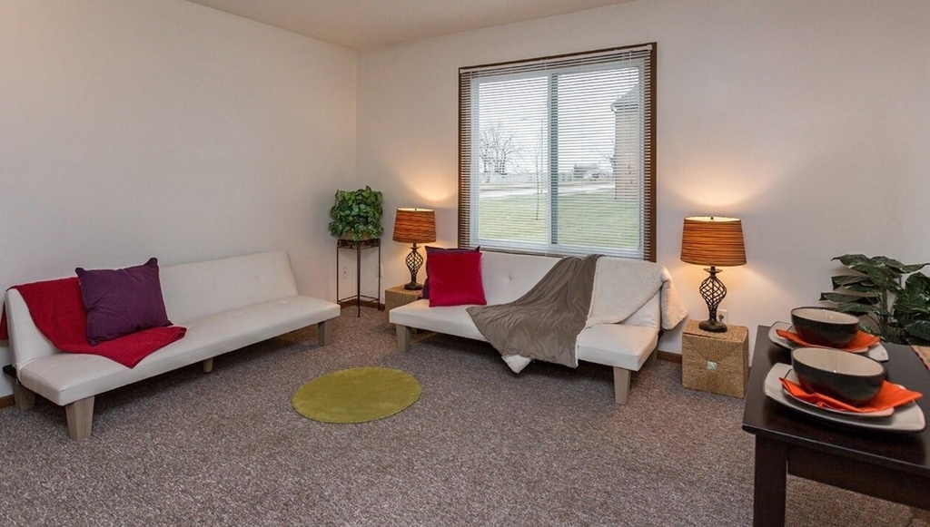 1425 N N 11th Ave E, Ia - Photo 4
