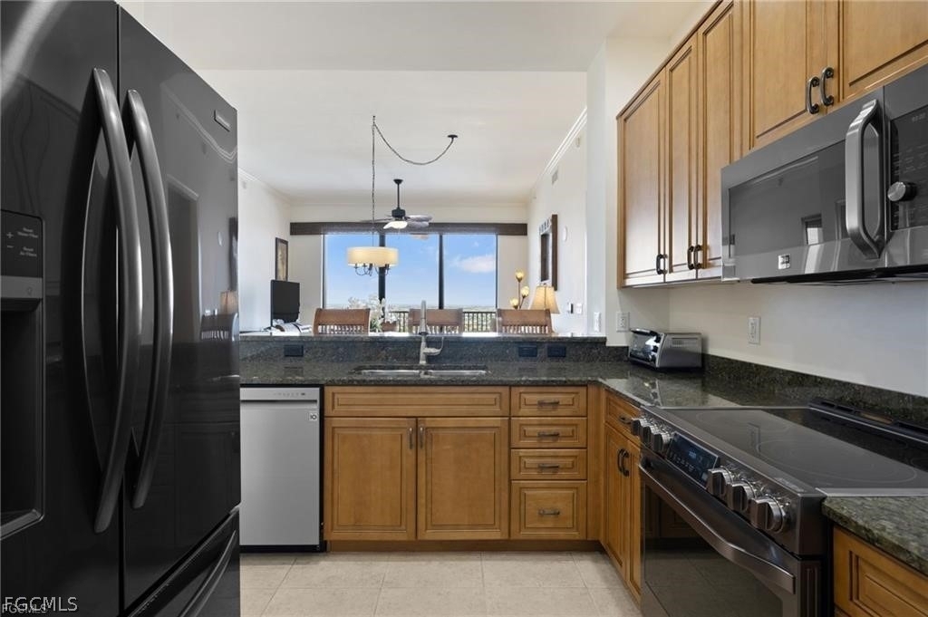 5781 Cape Harbour Drive - Photo 5