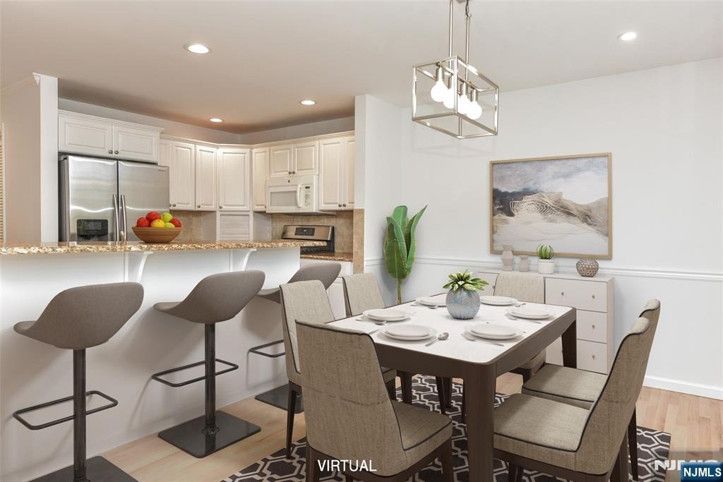 203 Central Park - Photo 5
