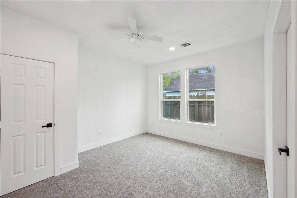 2272 Pierce Street - Photo 9