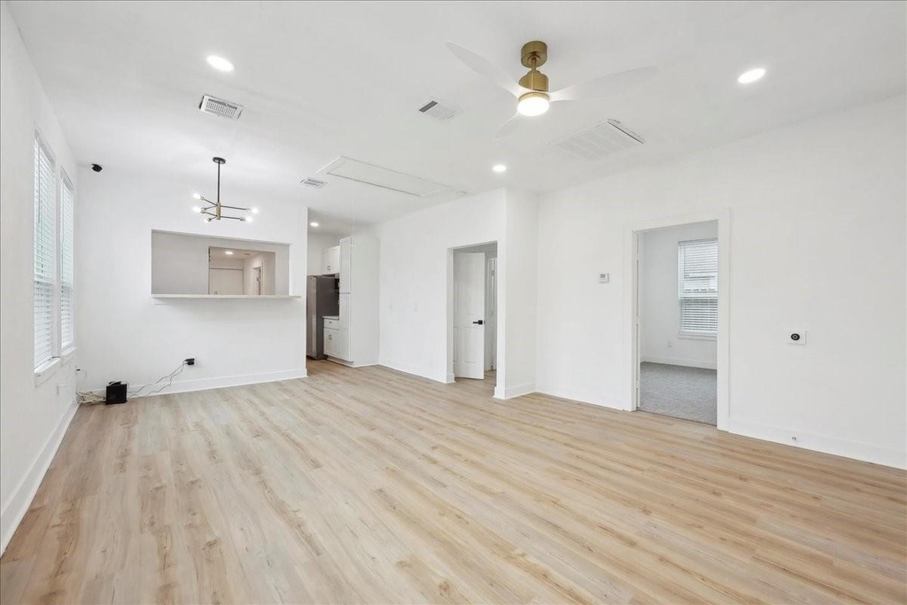2272 Pierce Street - Photo 4