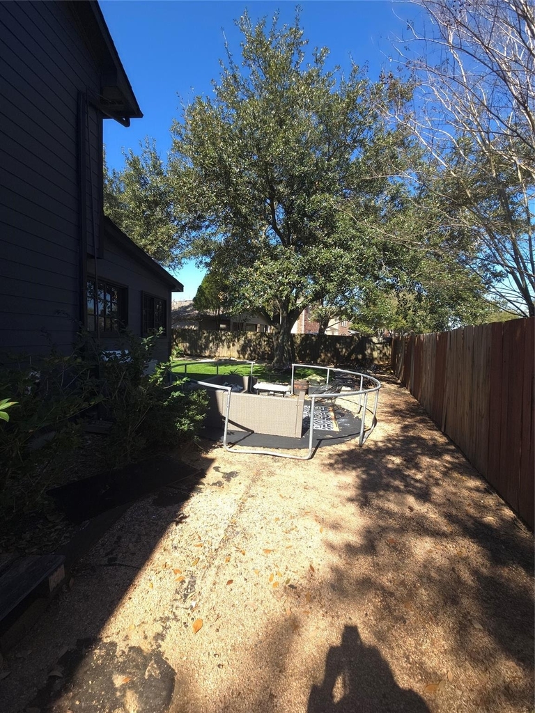 6402 Frosty Brook Drive - Photo 4