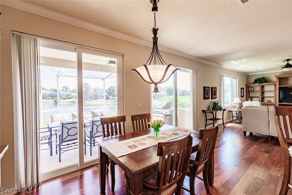 7859 Berkshire Pines Drive - Photo 12