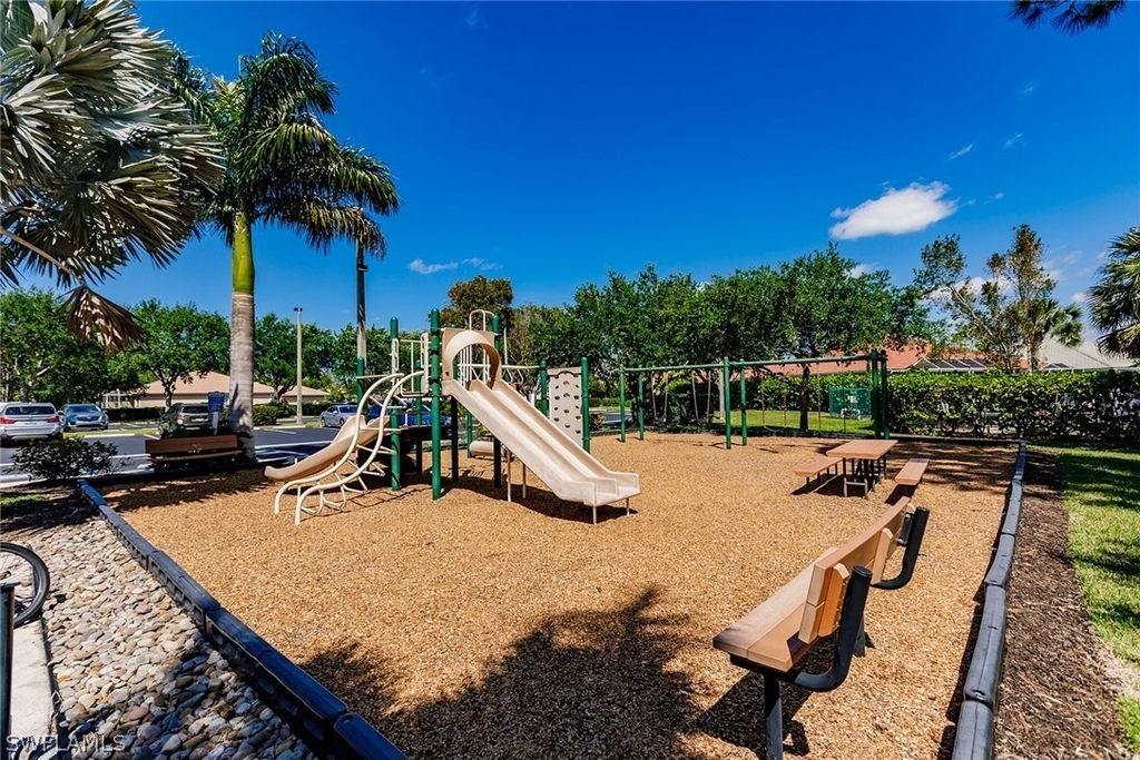 7859 Berkshire Pines Drive - Photo 47