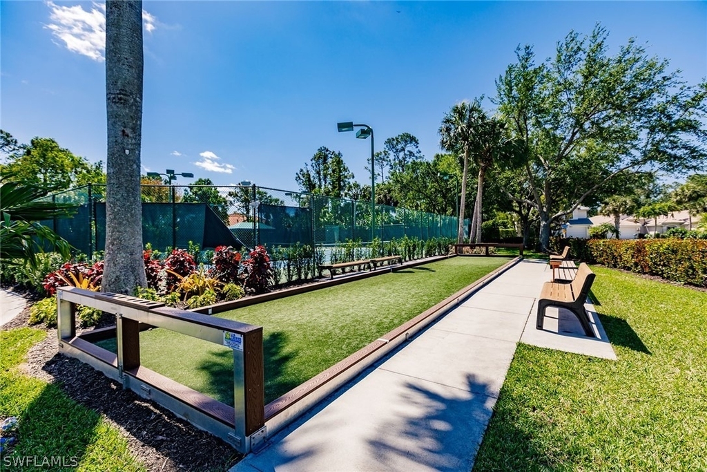 7859 Berkshire Pines Drive - Photo 46