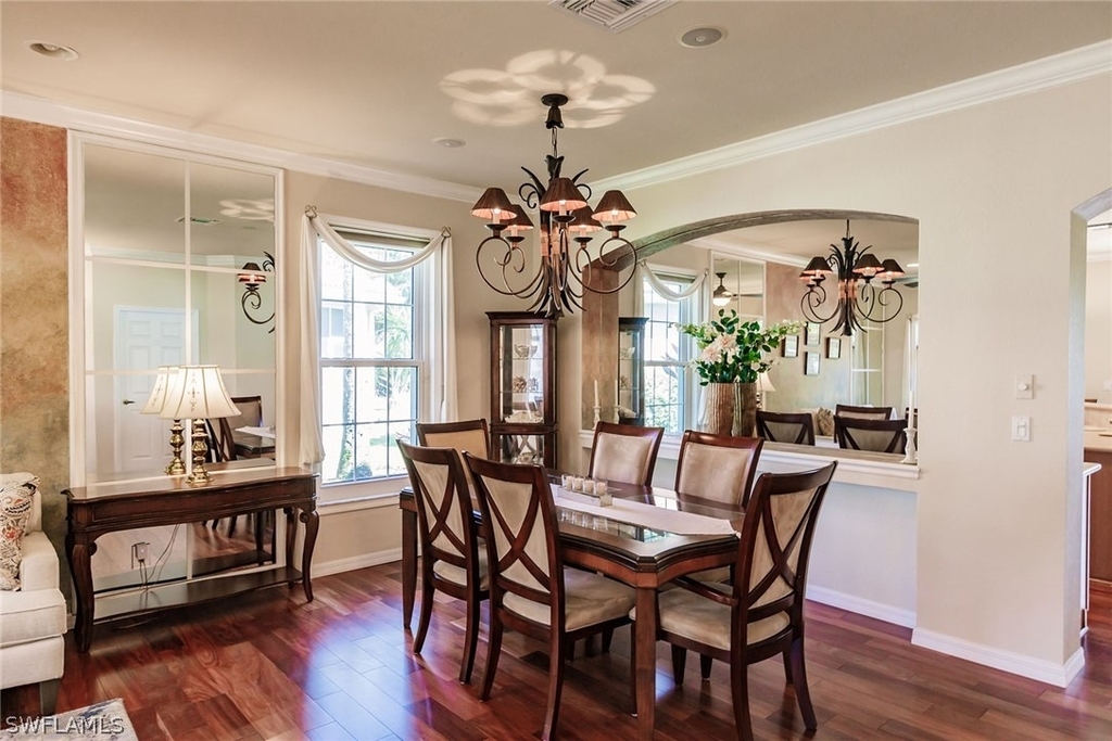 7859 Berkshire Pines Drive - Photo 6