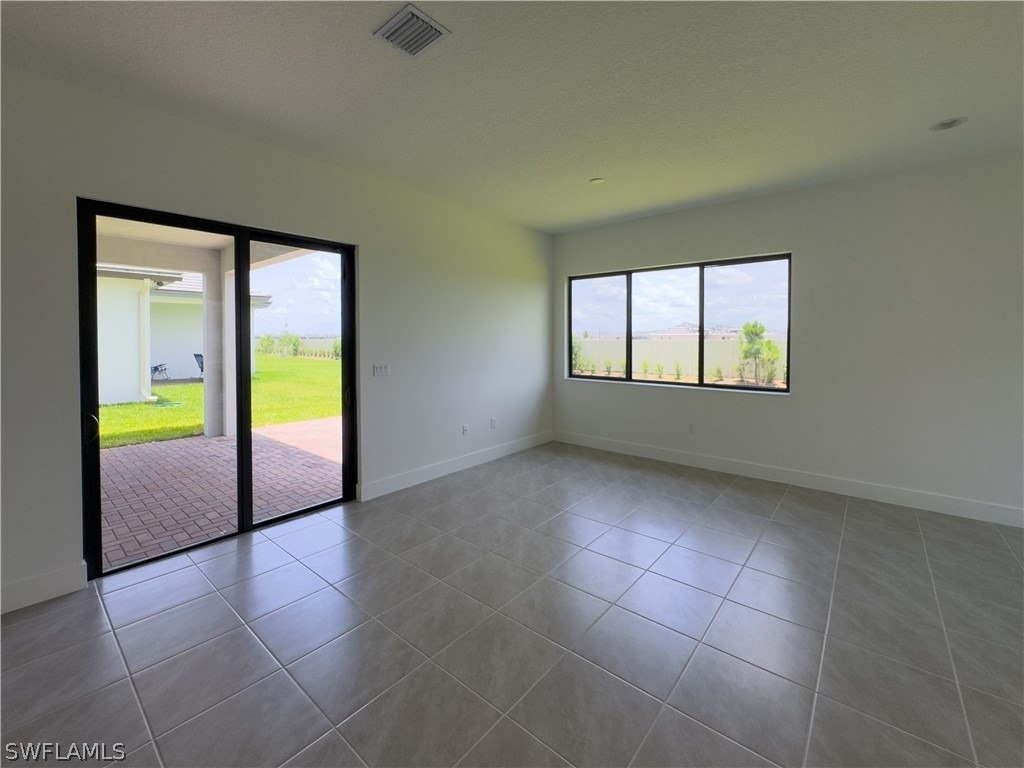 5286 Nevola Avenue - Photo 15