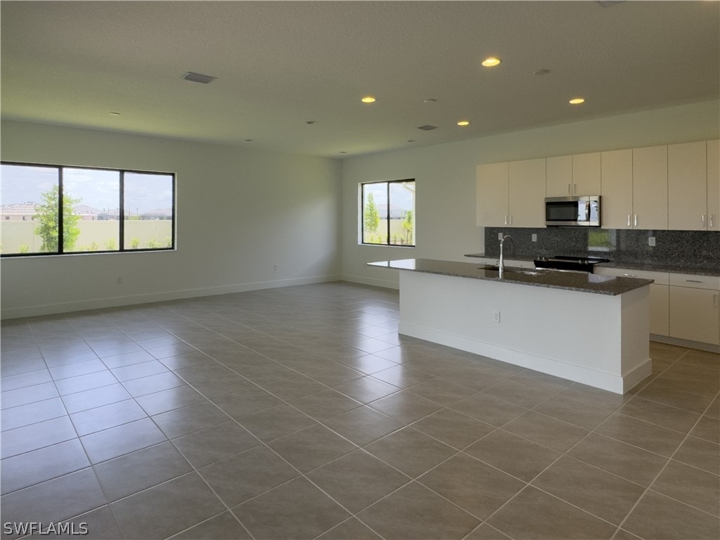 5286 Nevola Avenue - Photo 8