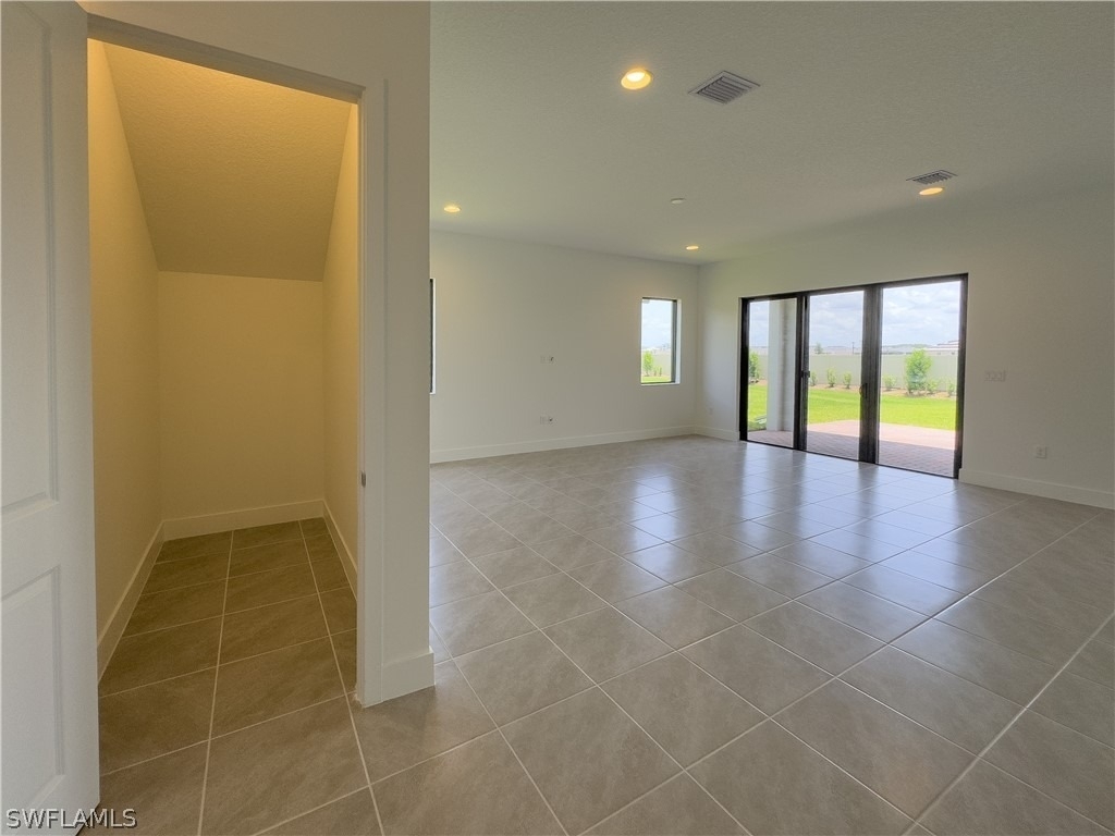 5286 Nevola Avenue - Photo 3
