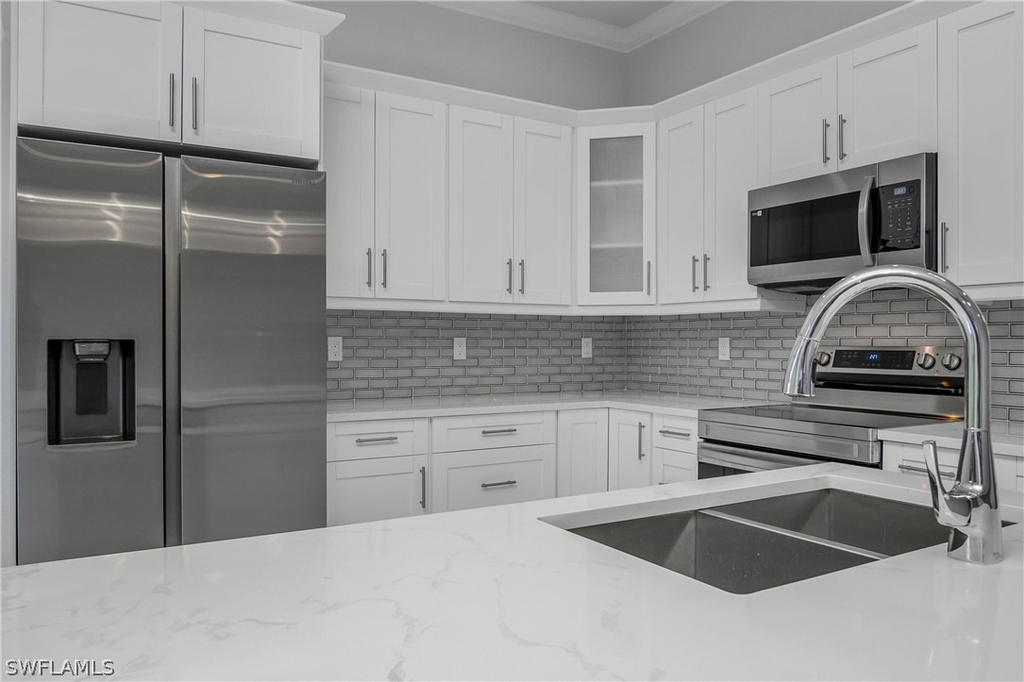 791 14th Street Ne - Photo 11