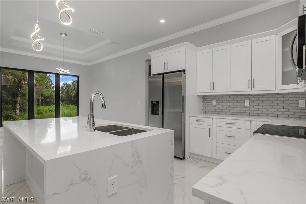 791 14th Street Ne - Photo 10