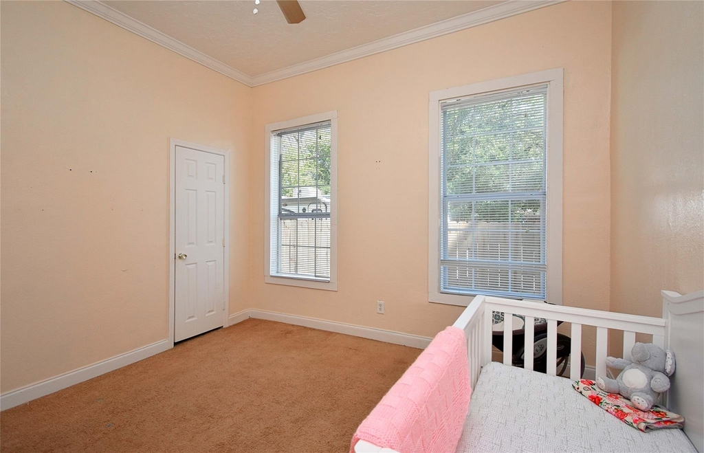 504 Green Street - Photo 10