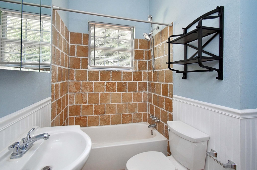 504 Green Street - Photo 11