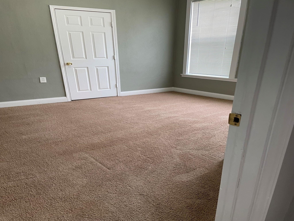 504 Green Street - Photo 12