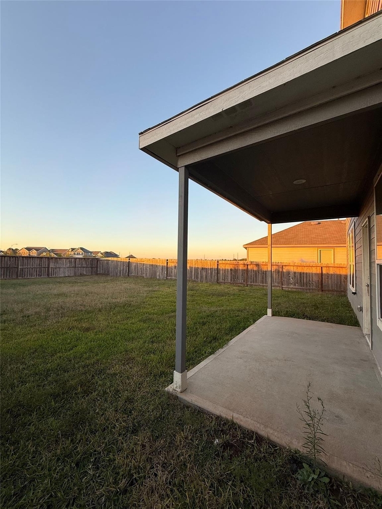 17907 Baleage Lane - Photo 10