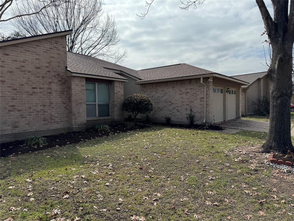 13123 Chipman Glen Drive - Photo 1