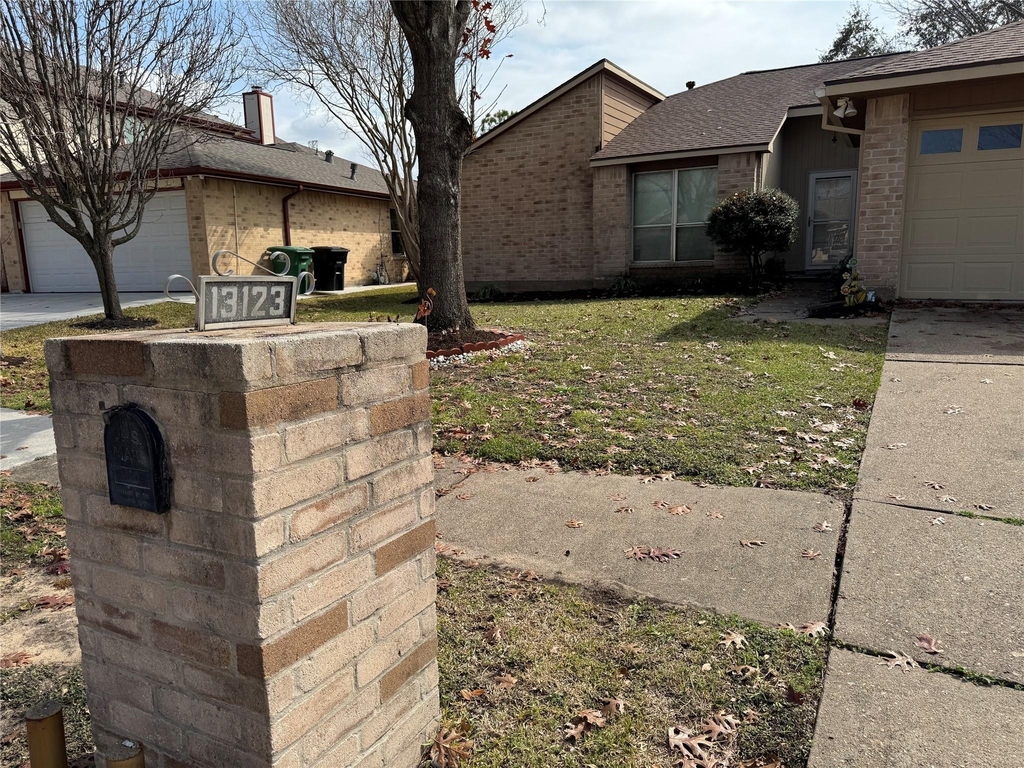 13123 Chipman Glen Drive - Photo 5
