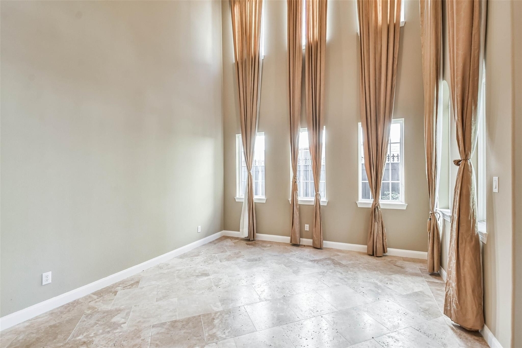 11511 Gallant Ridge - Photo 5
