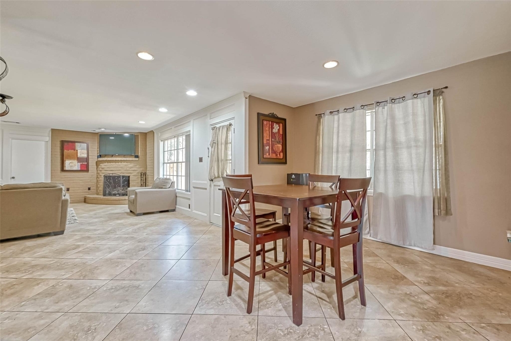 711 Lodgehill Lane - Photo 13