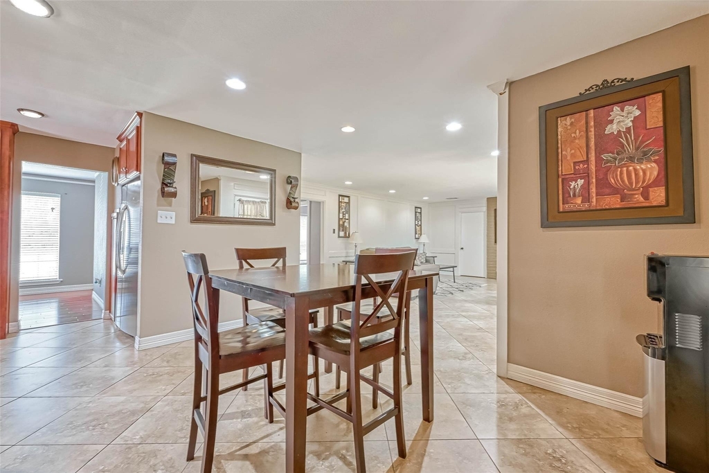 711 Lodgehill Lane - Photo 14