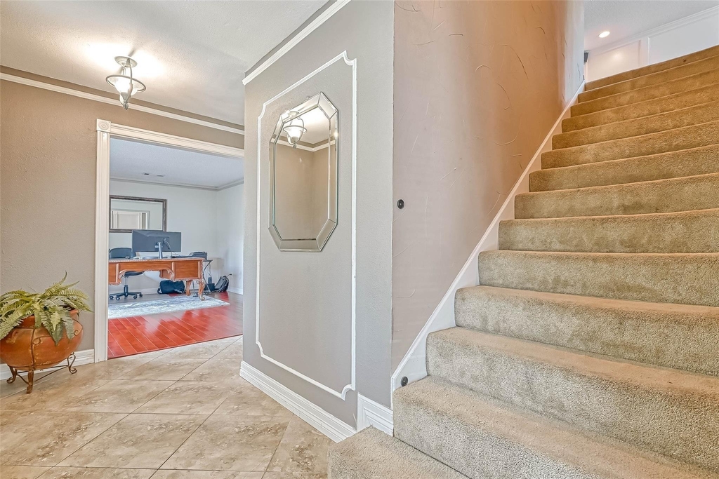 711 Lodgehill Lane - Photo 5