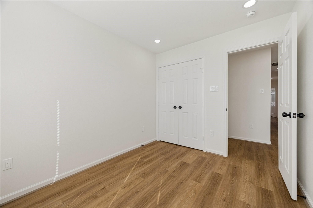 9913 Porto Rico Road - Photo 25