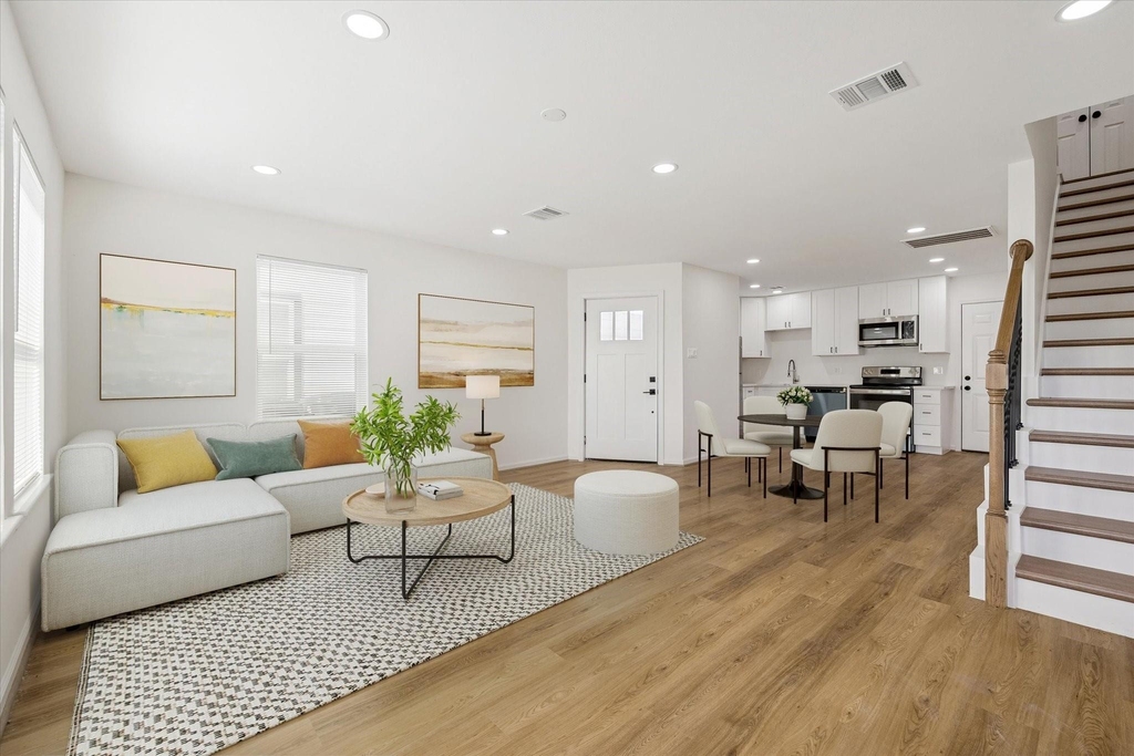 9913 Porto Rico Road - Photo 11