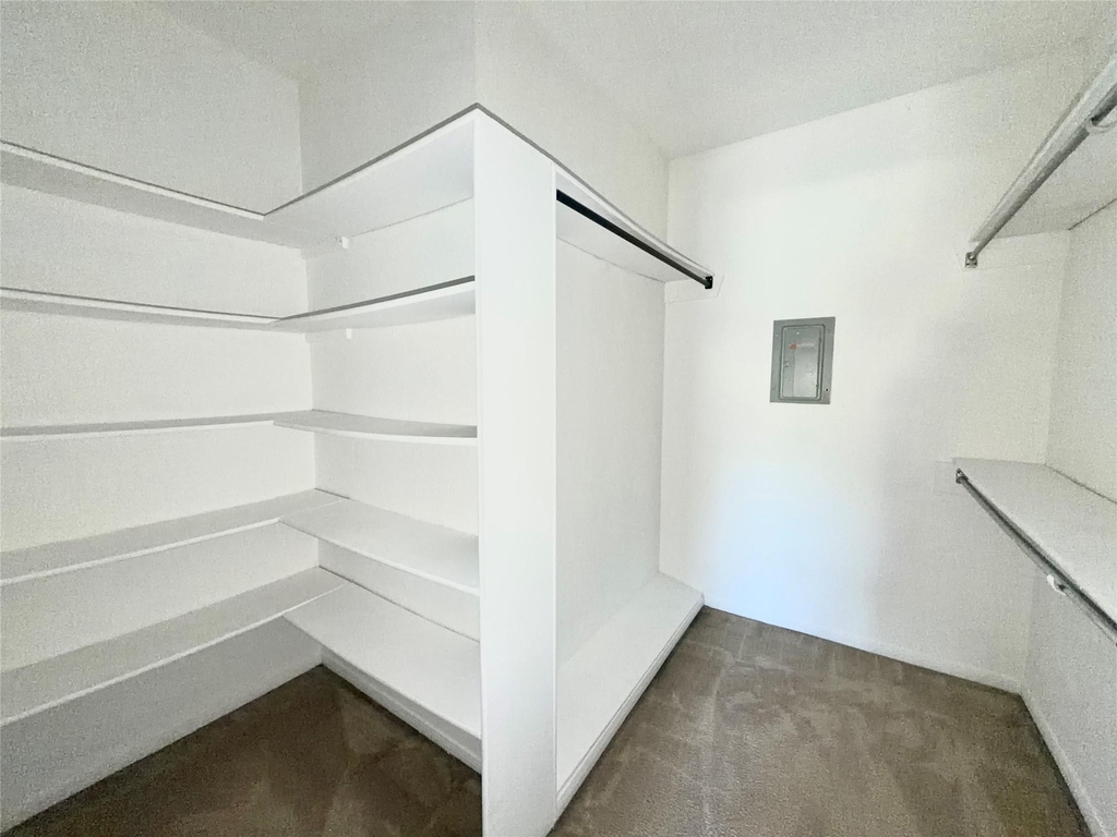 728 Bering Drive - Photo 9