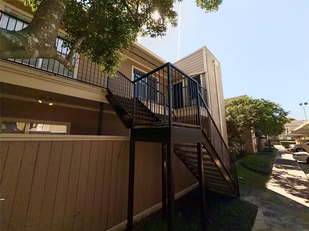 728 Bering Drive - Photo 12