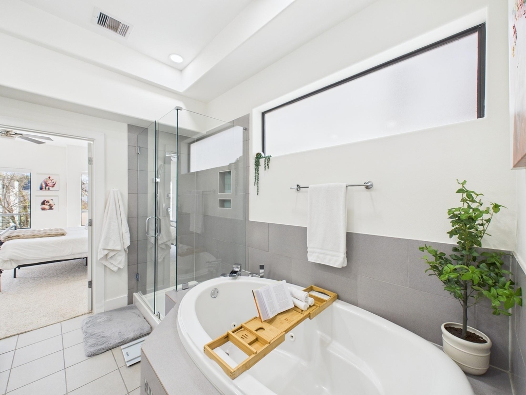 1404 Spring Street - Photo 34
