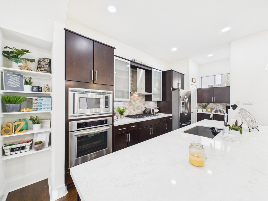 1404 Spring Street - Photo 17