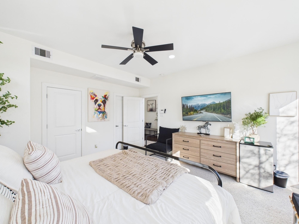 1404 Spring Street - Photo 28