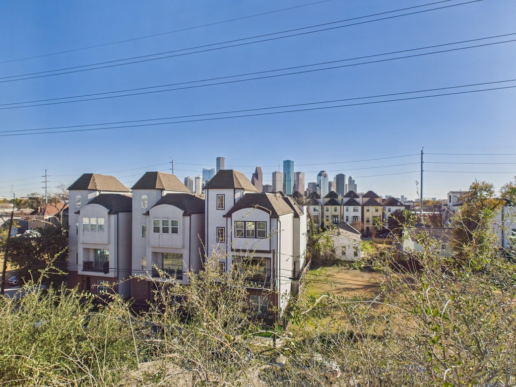 1404 Spring Street - Photo 43