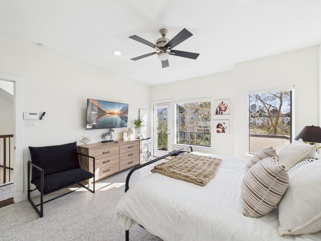 1404 Spring Street - Photo 29