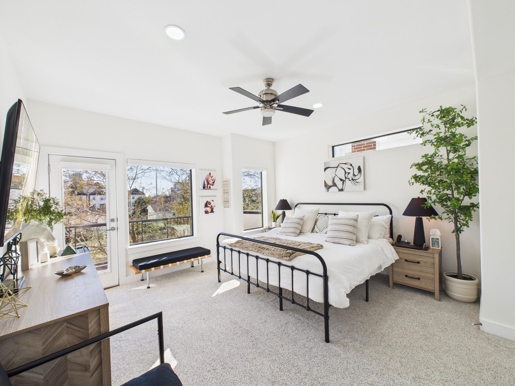 1404 Spring Street - Photo 26