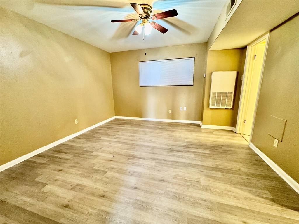 2201 North Grand Boulevard - Photo 7
