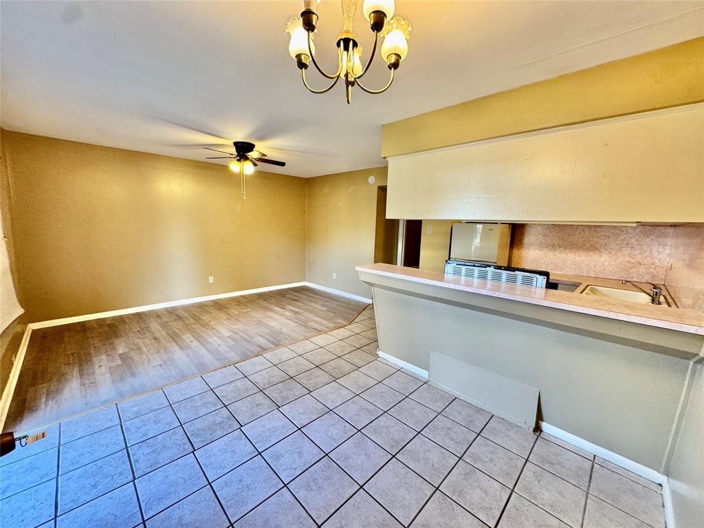 2201 North Grand Boulevard - Photo 5