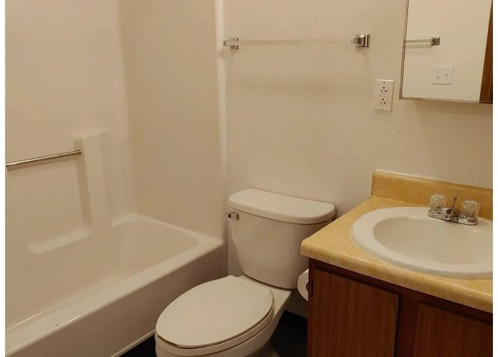 602 W Van Dorn Street - Photo 8