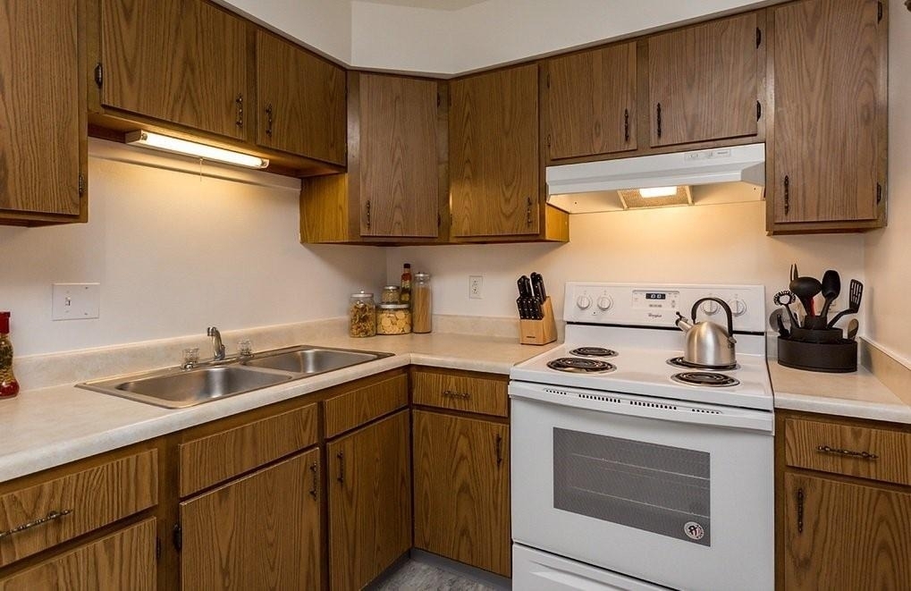 225 Sugar Creek Lane - Photo 2
