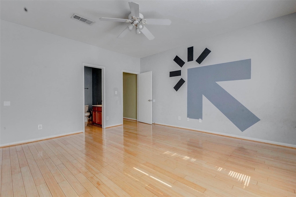 3800 Tanglewilde Street - Photo 7